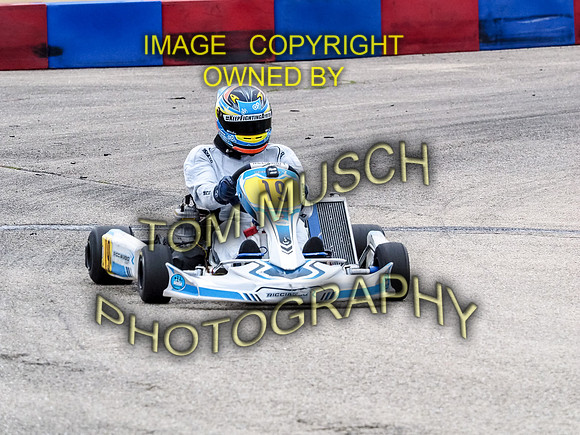 OLYM0885