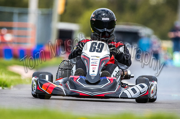 NZ9_4144