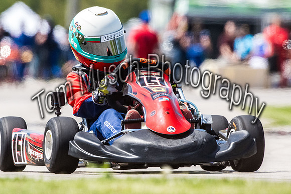 NZ9_4943