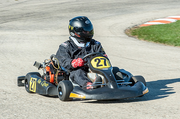 D3C_8042