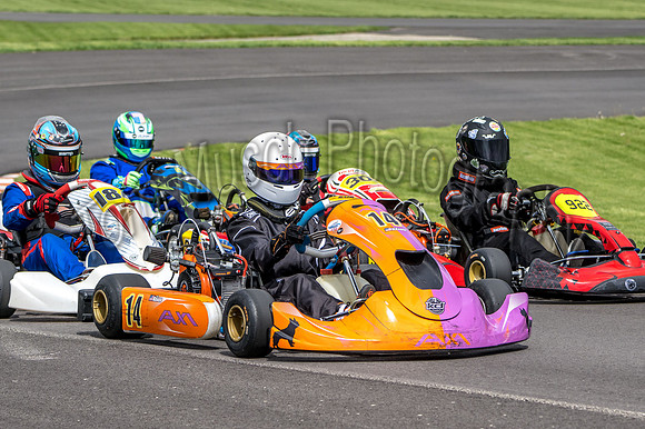 NZ9_5370