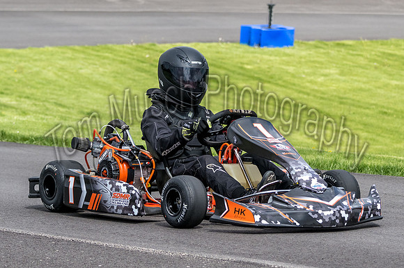 NZ9_5373