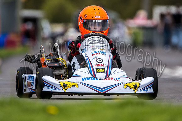 NZ9_4172